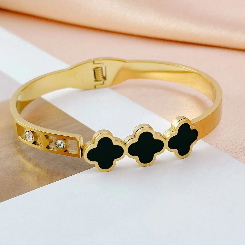 Bracelet Bangle for girls clover design Stainless Steel