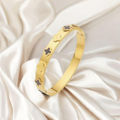 Elegant Stainless Steel Bracelet 05a – Slim & Stylish