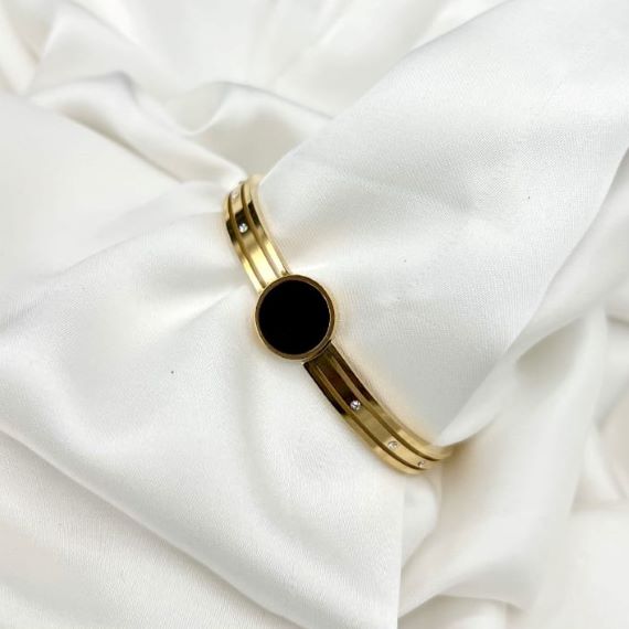 Elegant Round Bracelet – Stainless Steel for Women