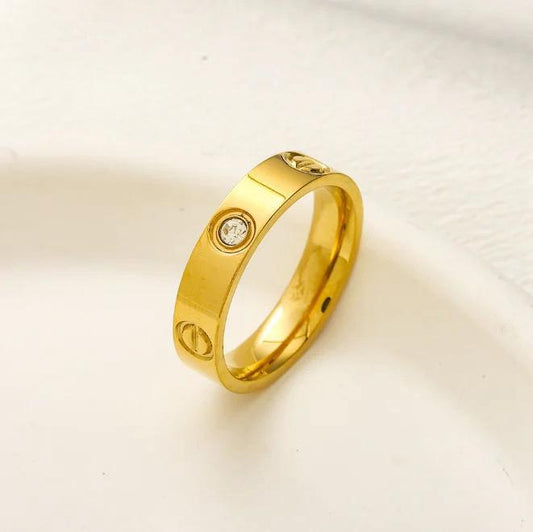 Elegant Golden Ring – Stainless Steel Women