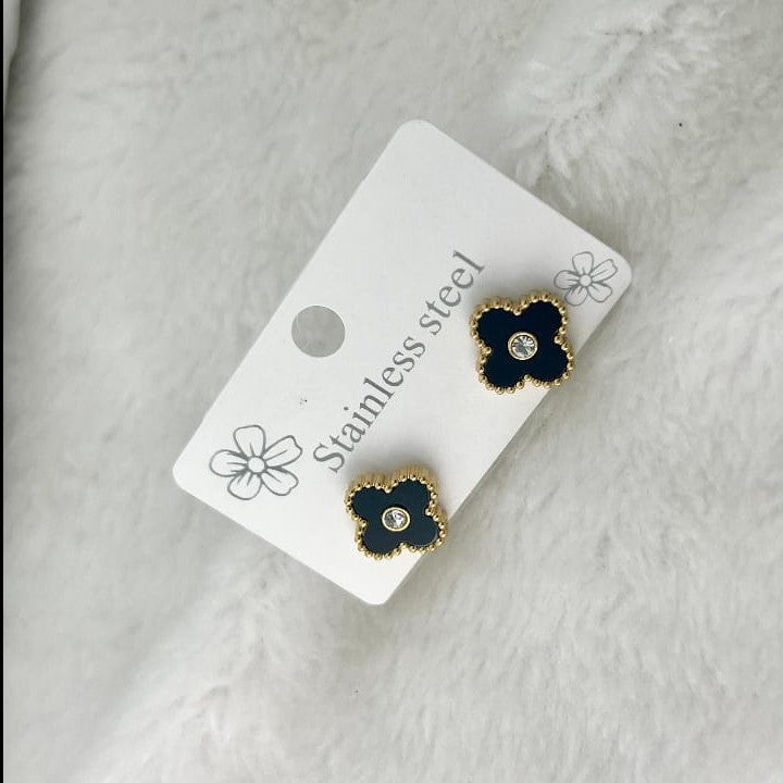 Elegant Clover Earrings – Stainless Steel Minimalist