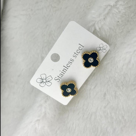 Elegant Clover Earrings – Stainless Steel Minimalist