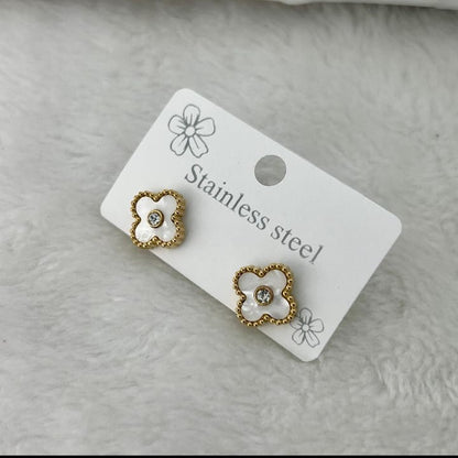 Elegant Clover Earrings – Stainless Steel Minimalist