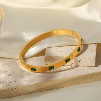 Elegant Stainless Steel Bracelet 06b – Slim & Stylish