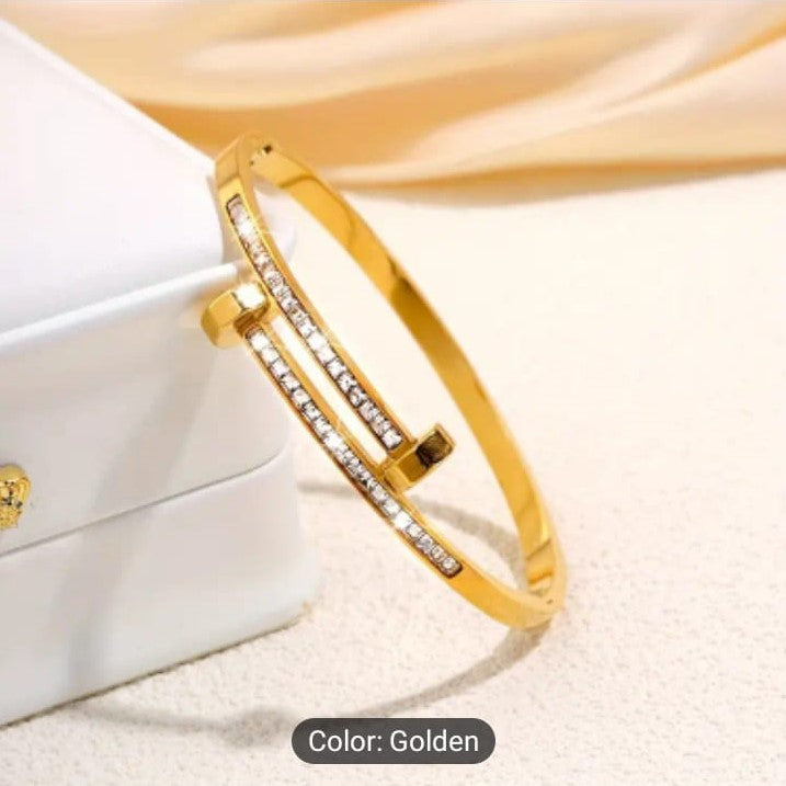 Elegant Nail Style Stainless Steel Bracelet – Women