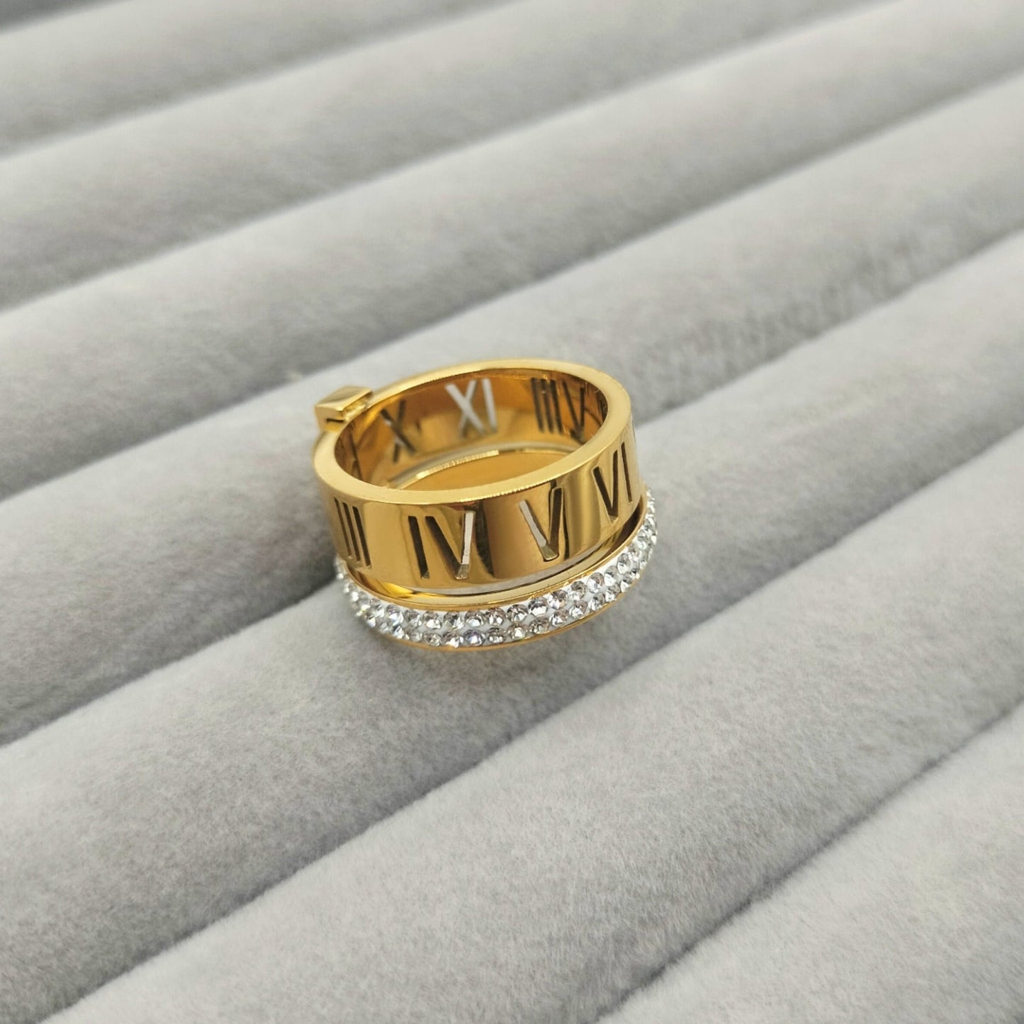 Elegant Golden Roman style hollow Ring PREMIUM  – Stainless Steel Women Ring